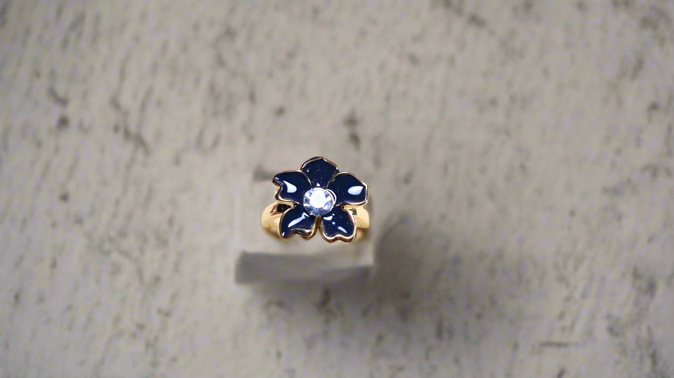 Ring (035)