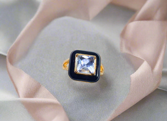 Ring (022)