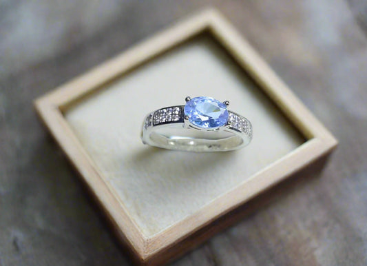 Ring (013)