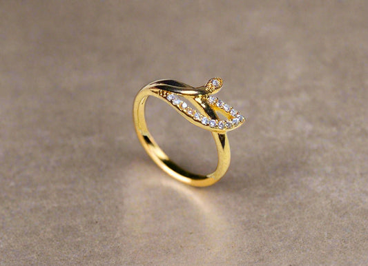 Ring (016)