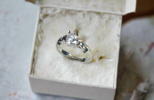 Ring (037)