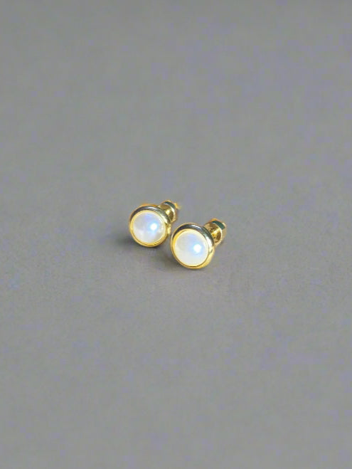 Studs White & Golden