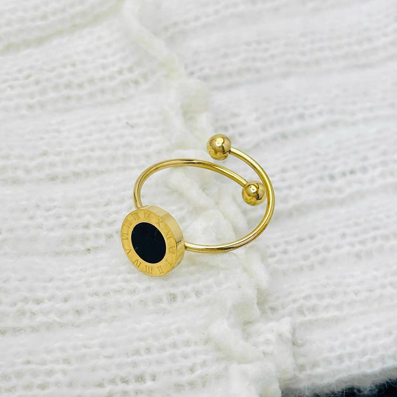 Black Roman Ring