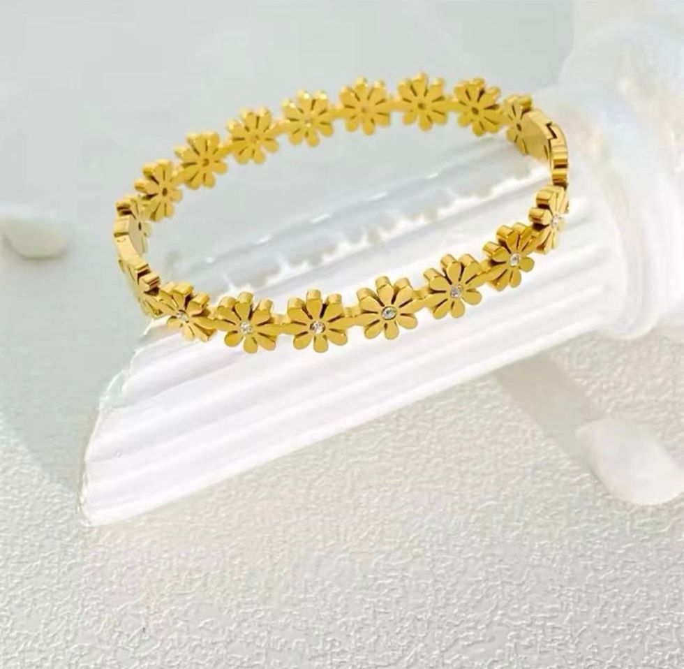 Flower Bangle